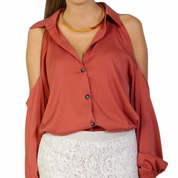 STAPLE Shoulder Cut Out Blouse - Picture 2 of 3